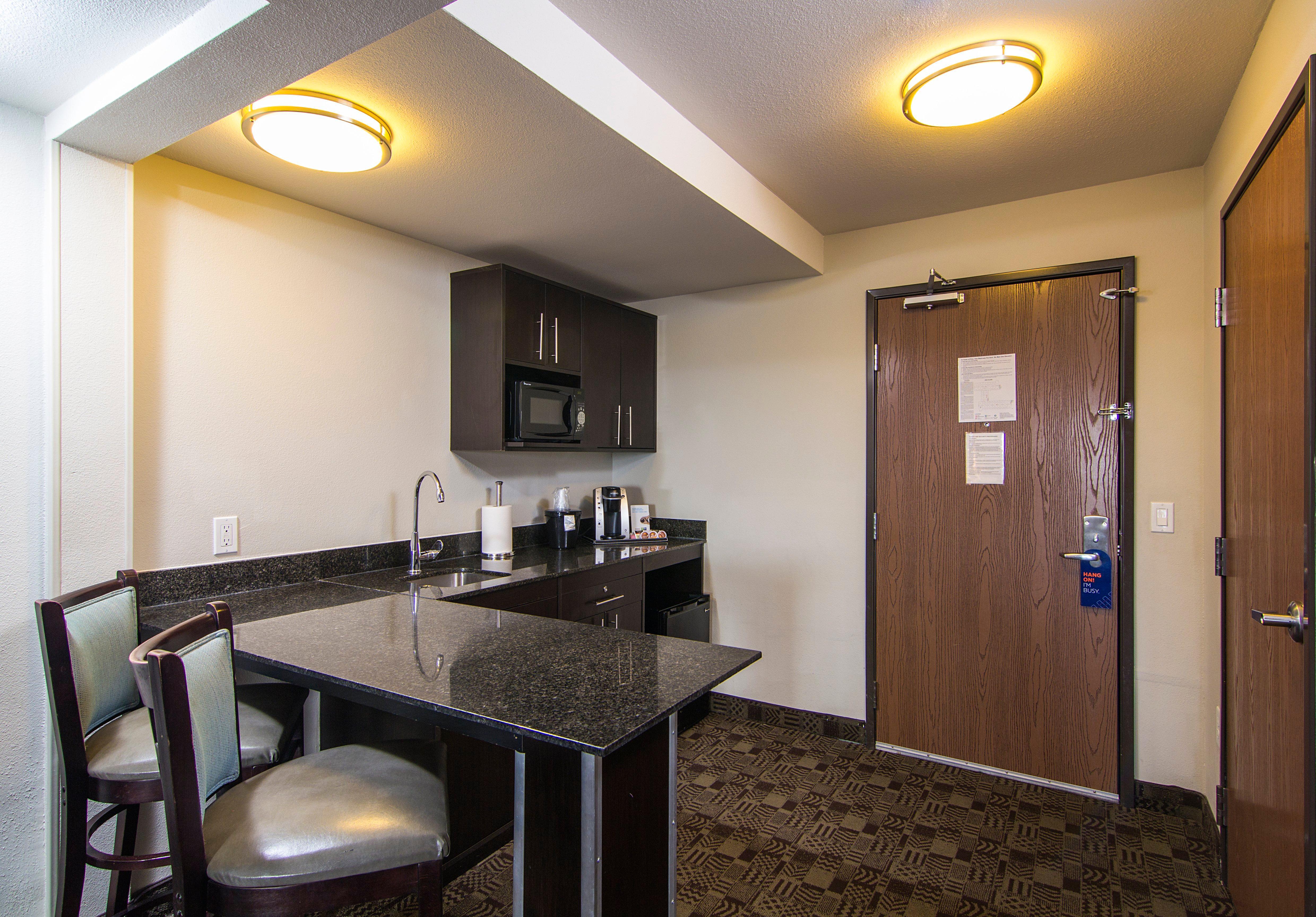 Holiday Inn Express Hotel & Suites Carlsbad Beach By Ihg Esterno foto