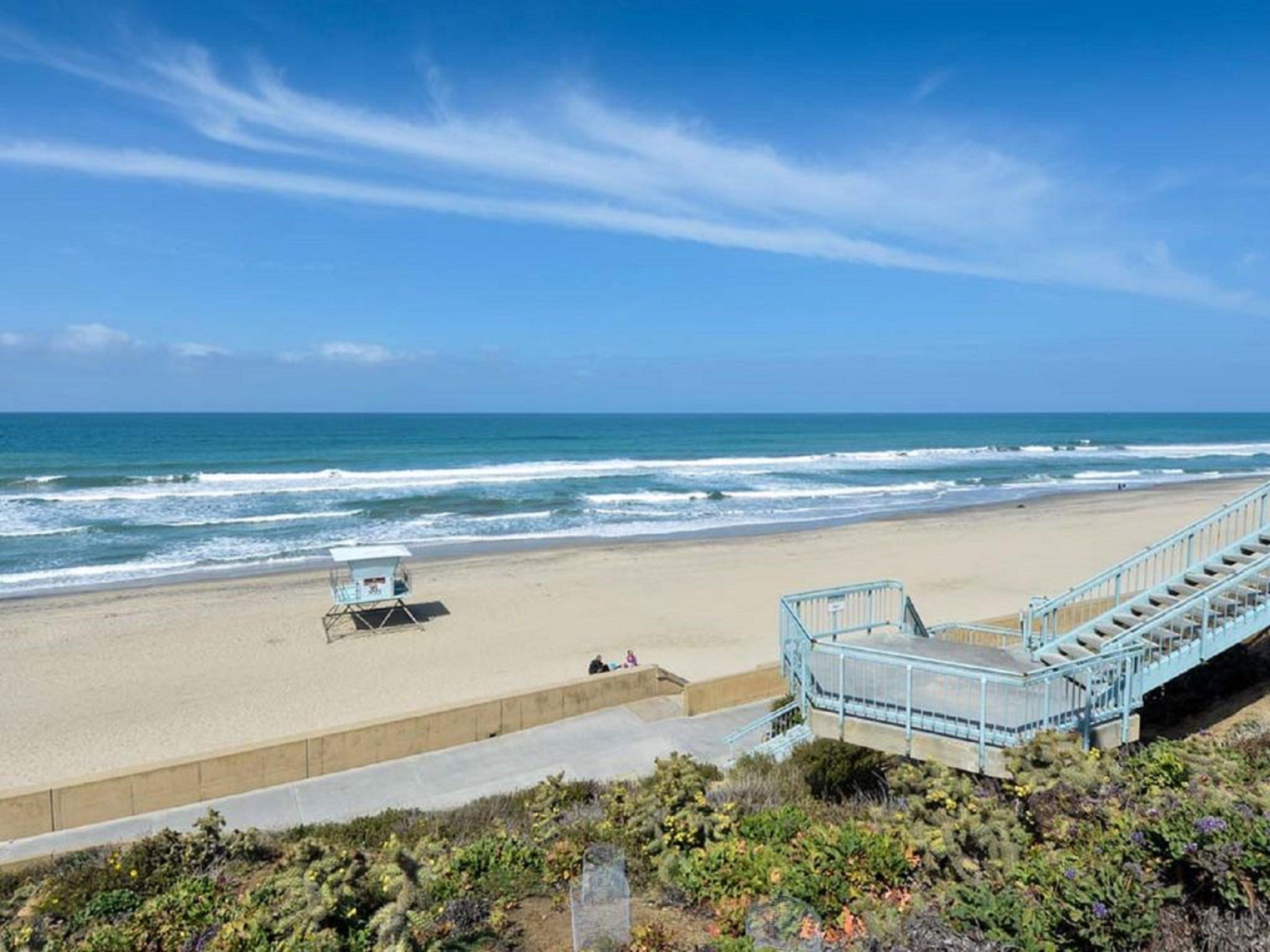 Holiday Inn Express Hotel & Suites Carlsbad Beach By Ihg Esterno foto