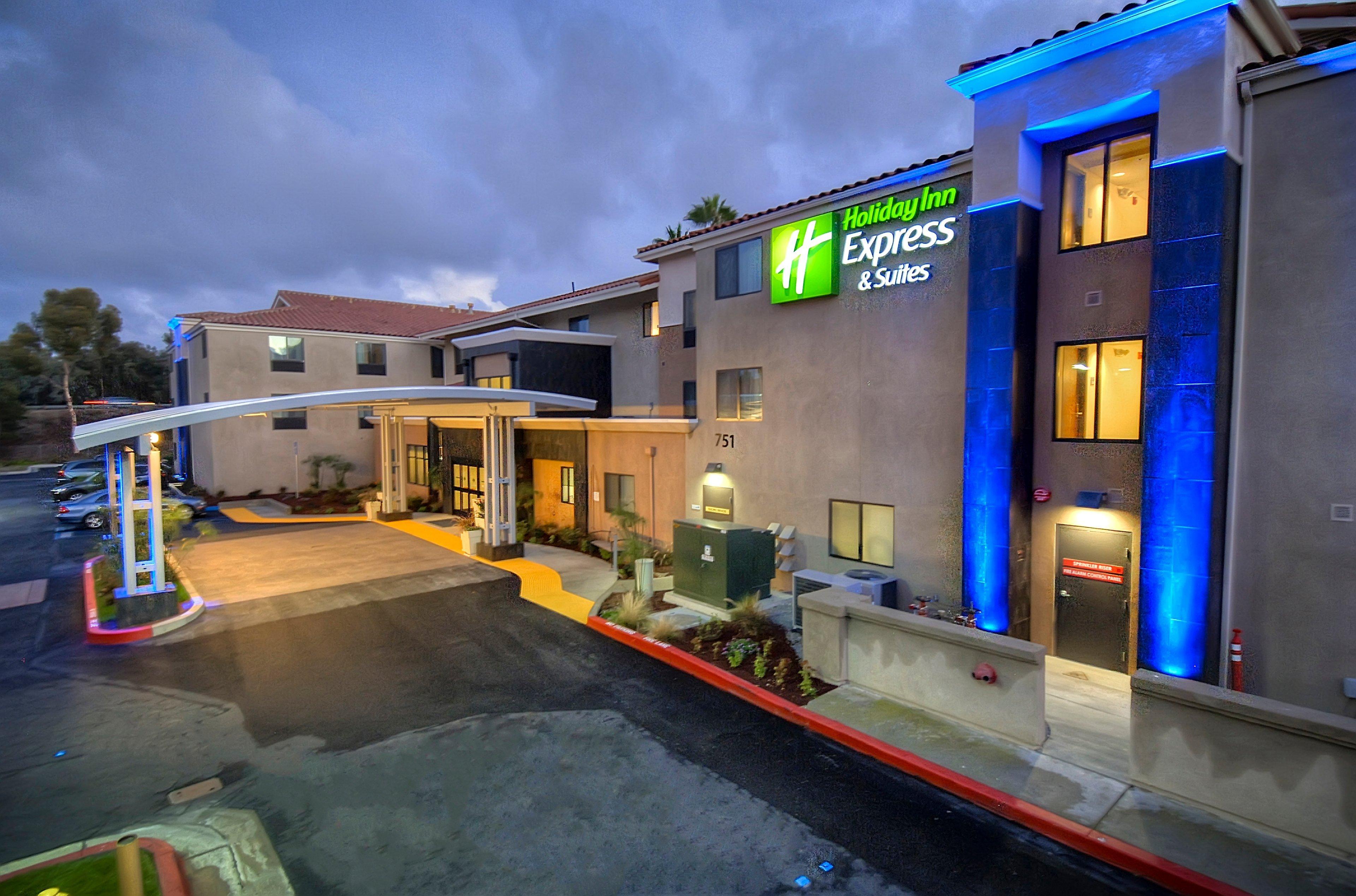 Holiday Inn Express Hotel & Suites Carlsbad Beach By Ihg Esterno foto